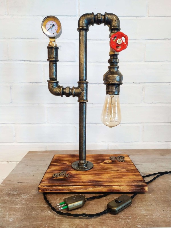 Lampada artigianale Steampunk Idro Lamp Gold con base in legno